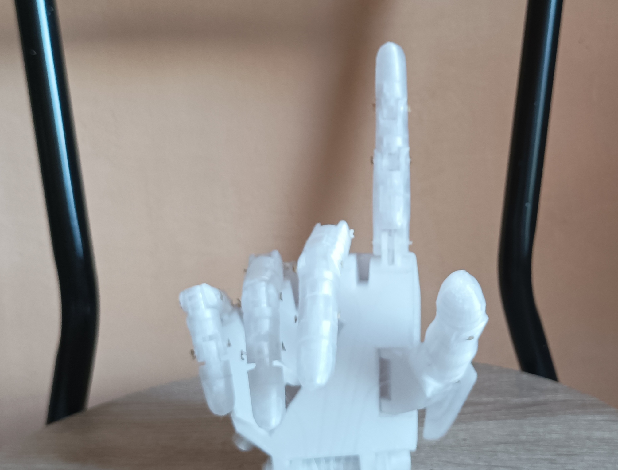 Detail Tangan Bionik